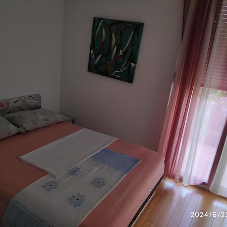 Spacious Apartment With Big Garden Near Beach Split Exteriér fotografie